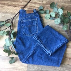 Tommy Hilfiger | Vintage High Waisted Jean P218
